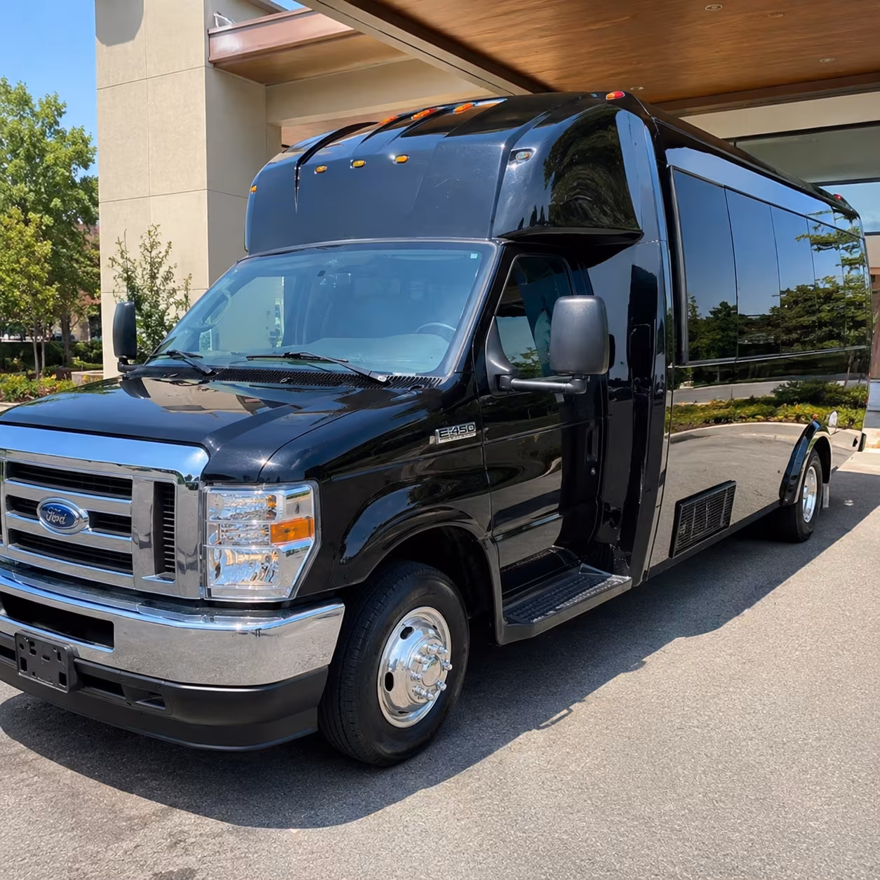 cypress quinceanera sweet 16 party bus rental