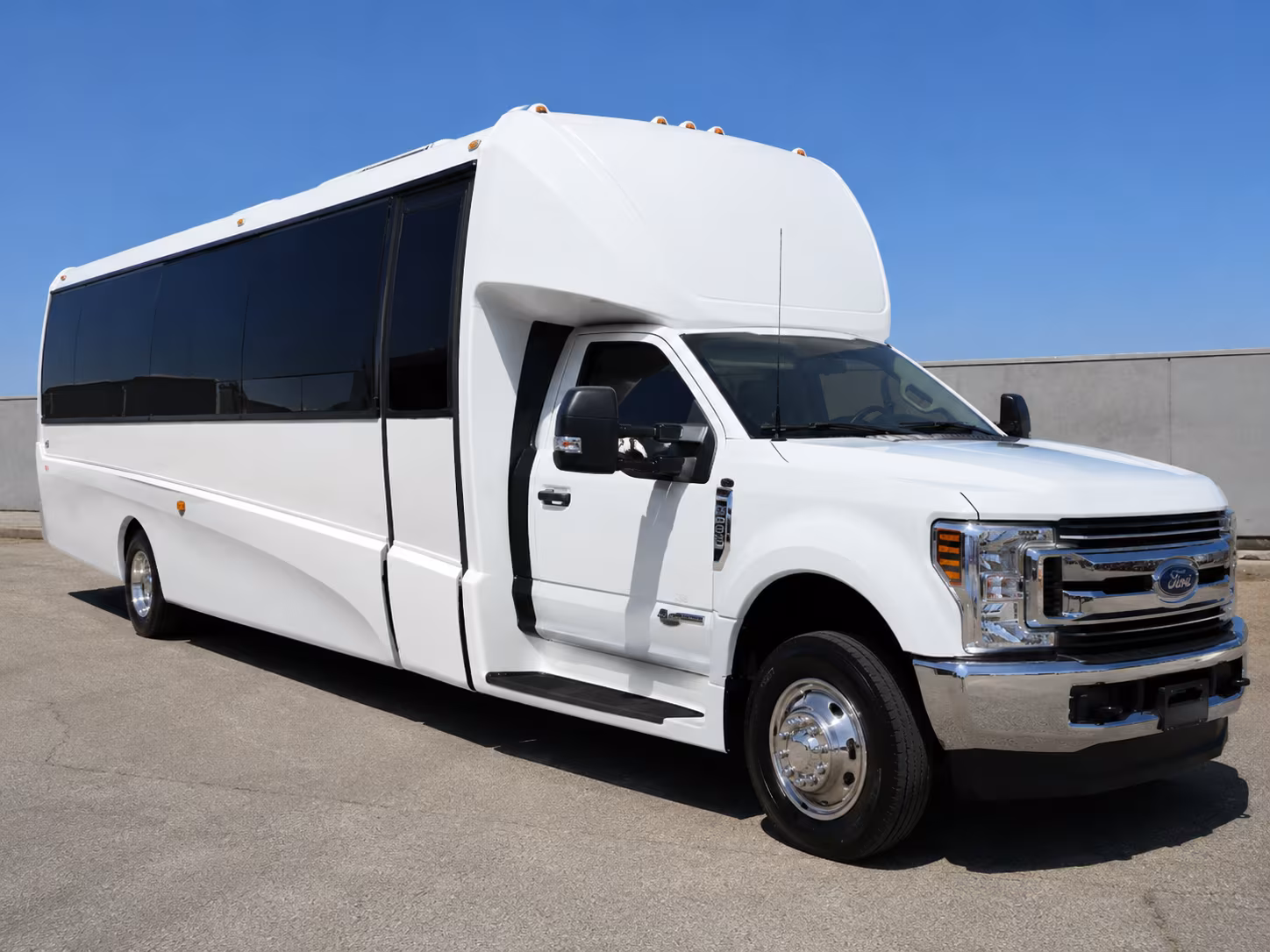 garden grove streamlined sports team and fan group transportation in garden grove